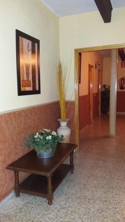Hostal Sesena Zewnętrze zdjęcie