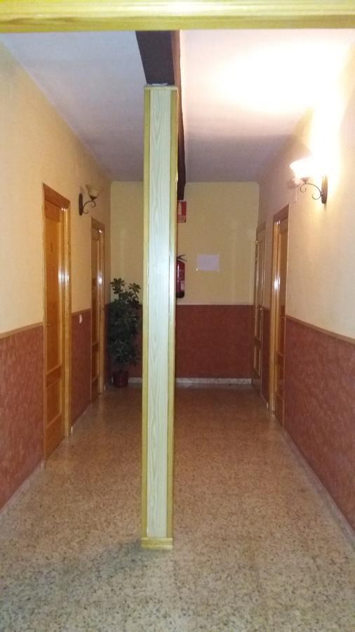 Hostal Sesena Zewnętrze zdjęcie