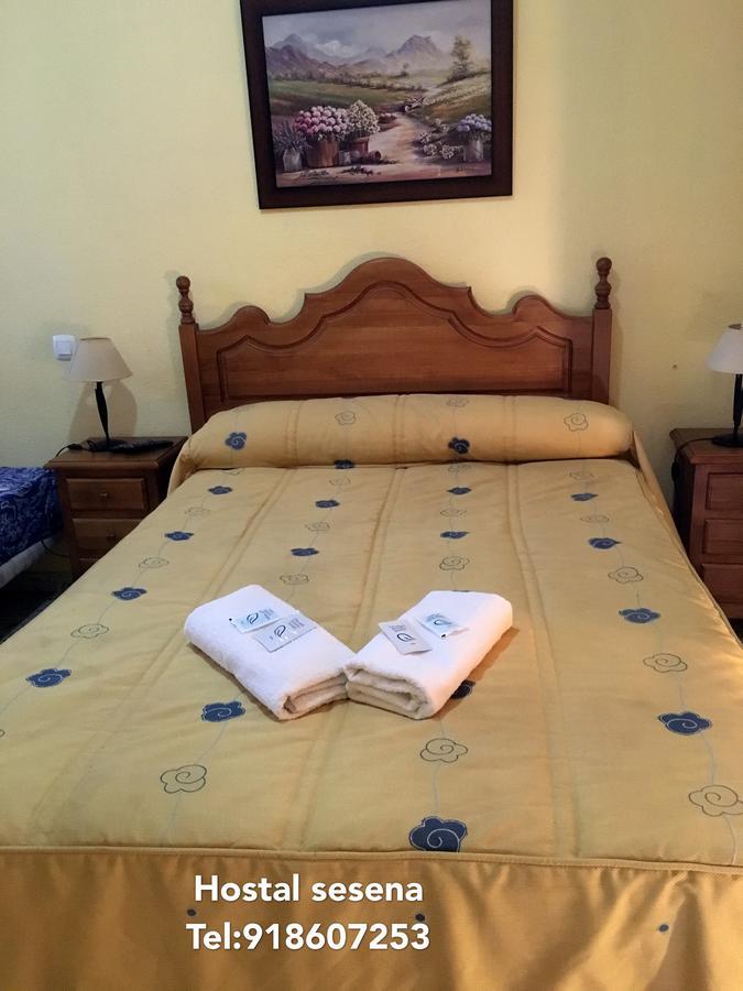 Hostal Sesena Zewnętrze zdjęcie