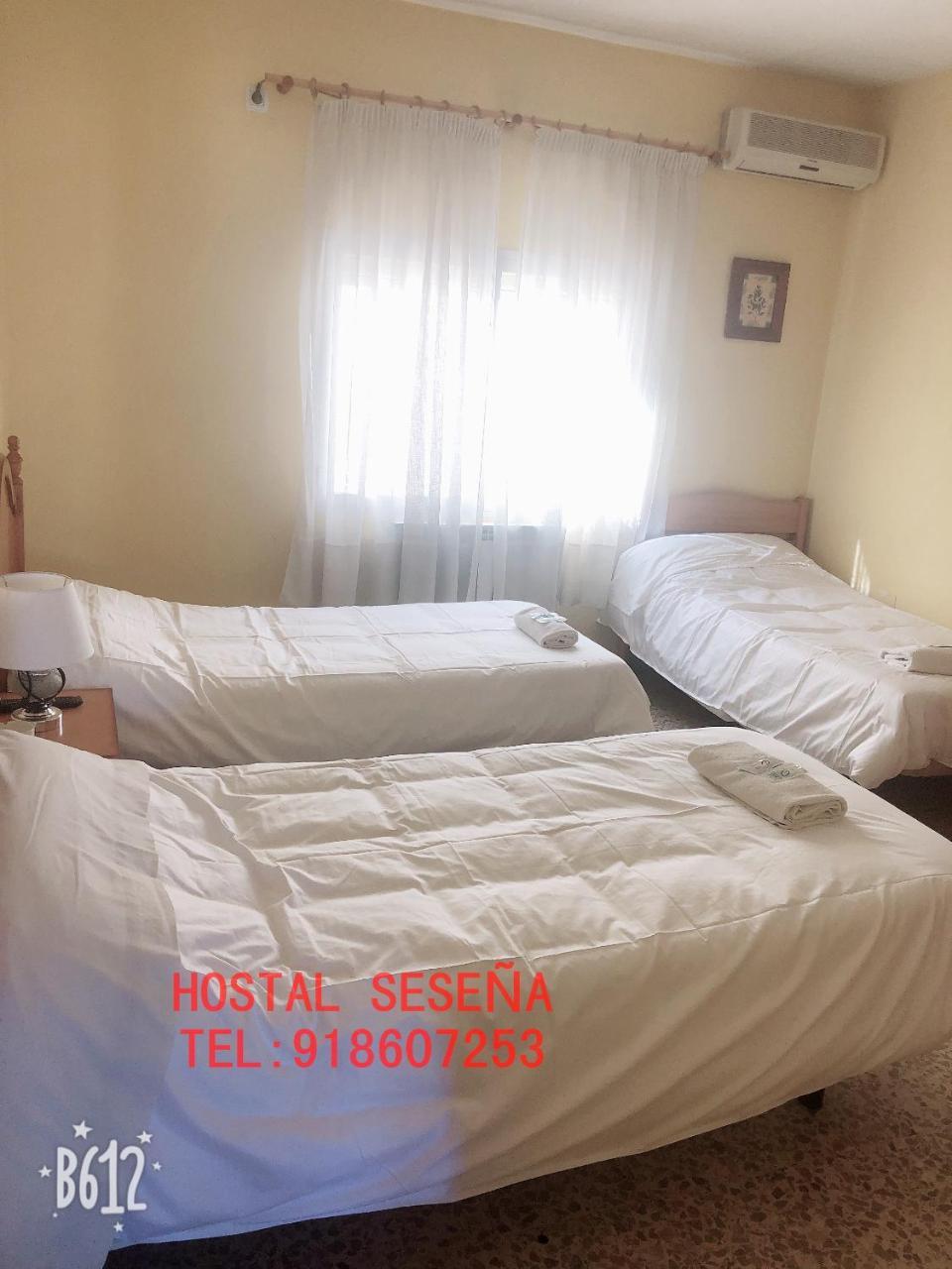 Hostal Sesena Zewnętrze zdjęcie